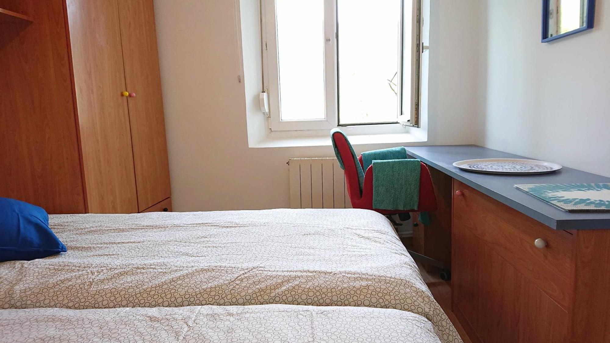 Piso Rio Nervion 15 Minutos Bilbao Apartment Ugao-Miraballes Exterior foto