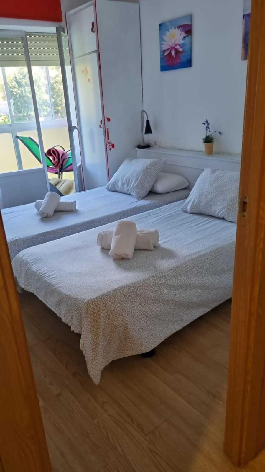 Piso Rio Nervion 15 Minutos Bilbao Apartment Ugao-Miraballes Exterior foto